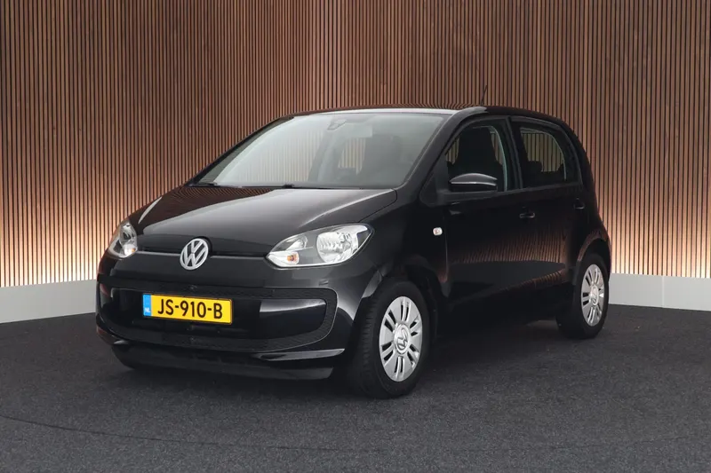 Volkswagen Up! (2016)