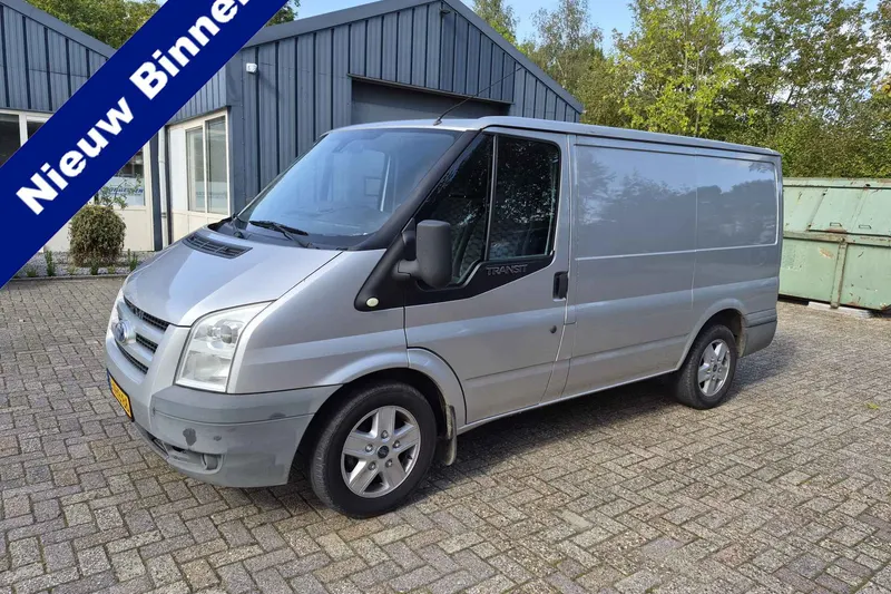 Ford Transit (2010)