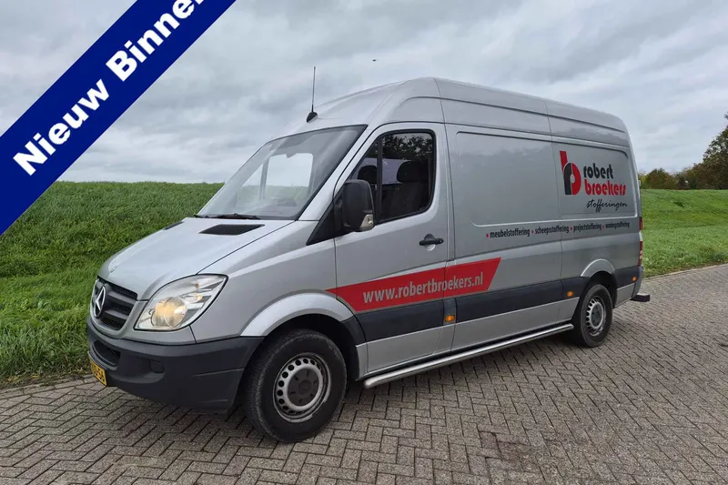 Mercedes-Benz Sprinter (2010)