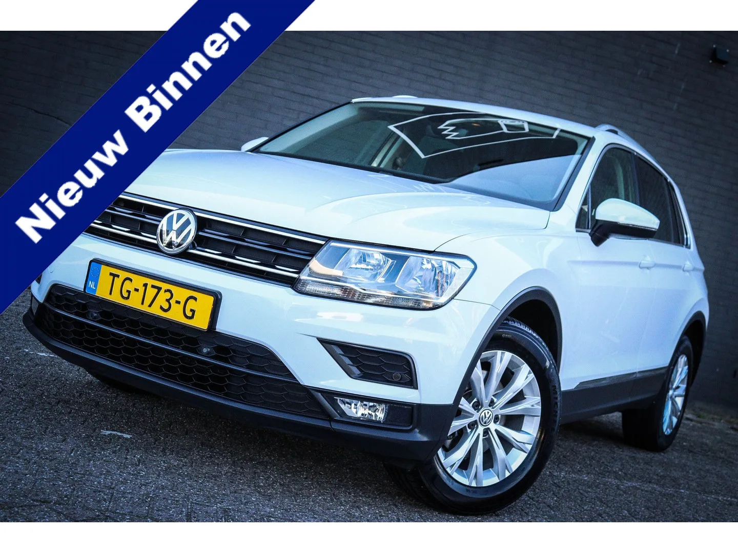 Volkswagen Tiguan (2018) — foto 1