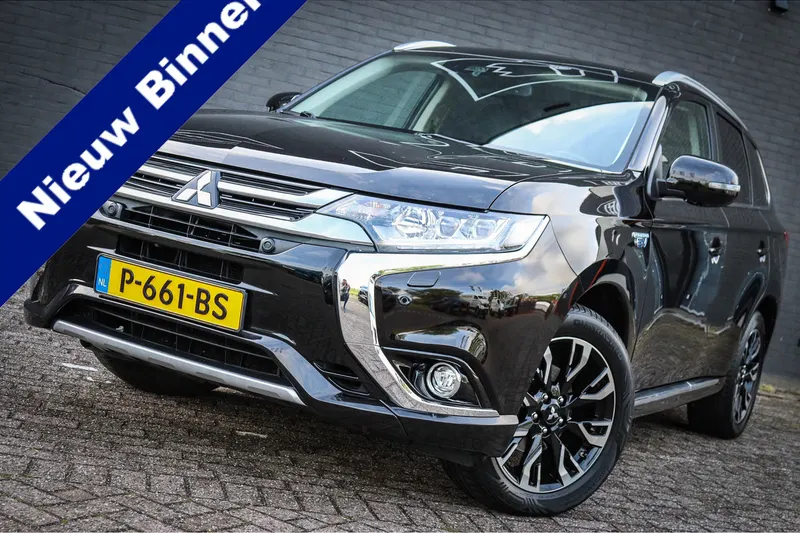 Mitsubishi Outlander (2017)
