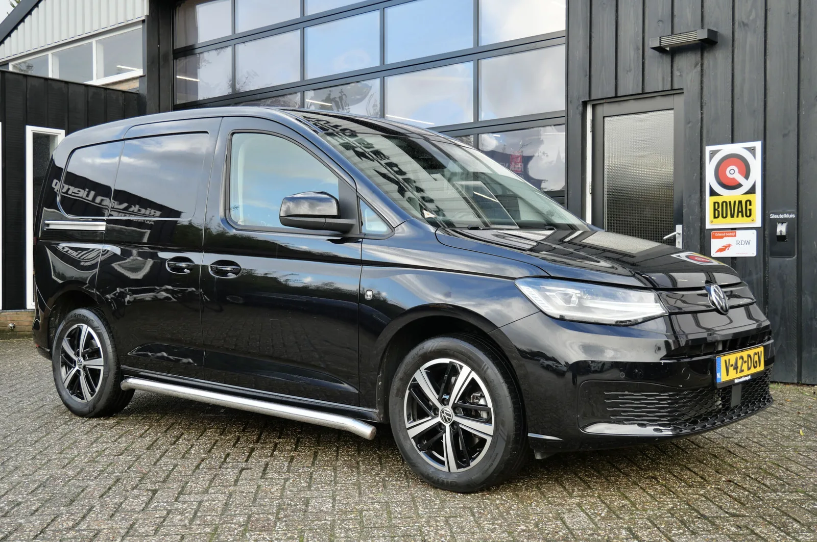 Volkswagen Caddy (2024) — foto 1