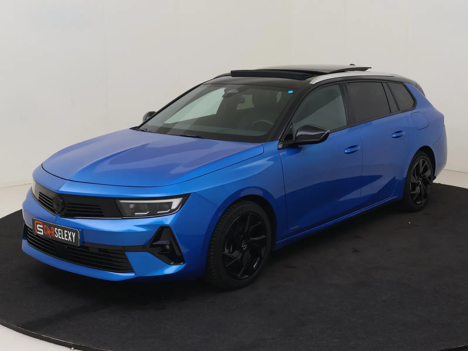 Opel Astra (2024) — foto 1