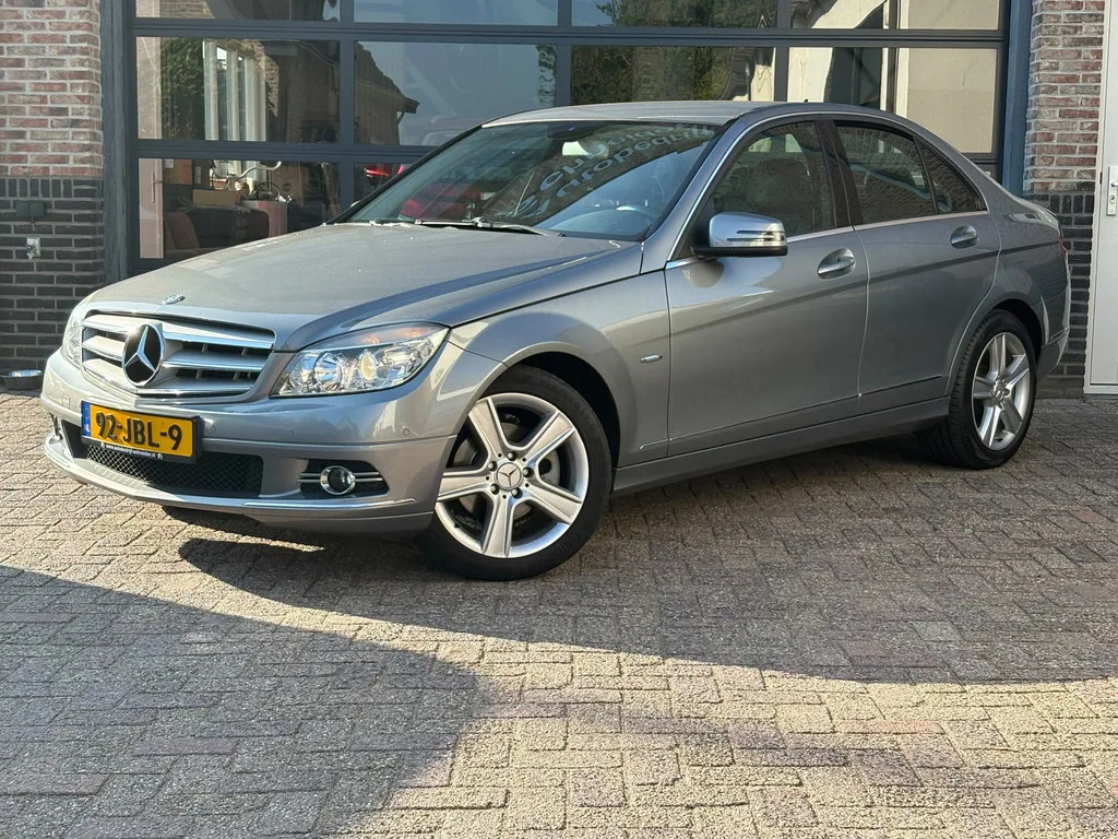 Mercedes-Benz C-Klasse (2009) — foto 1