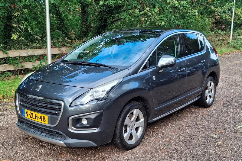 Peugeot 3008 (2015)