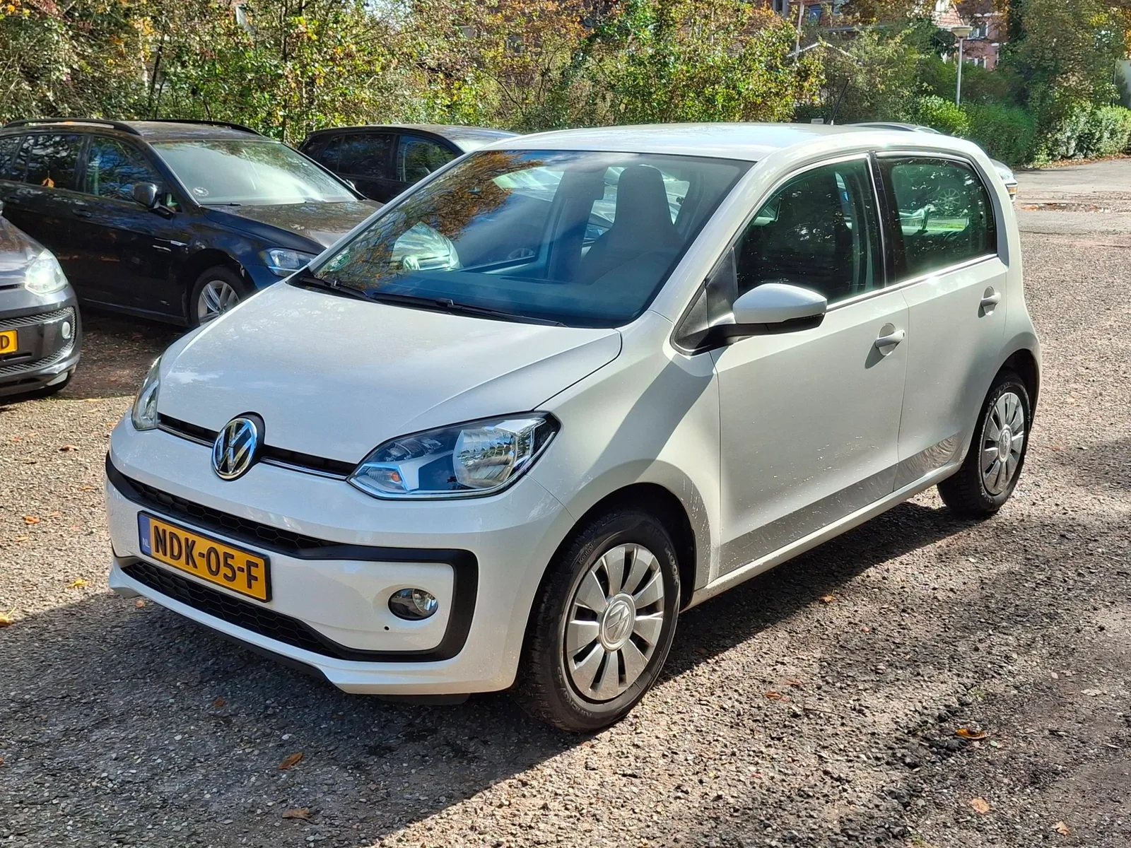 Volkswagen Up! (2017) — foto 1