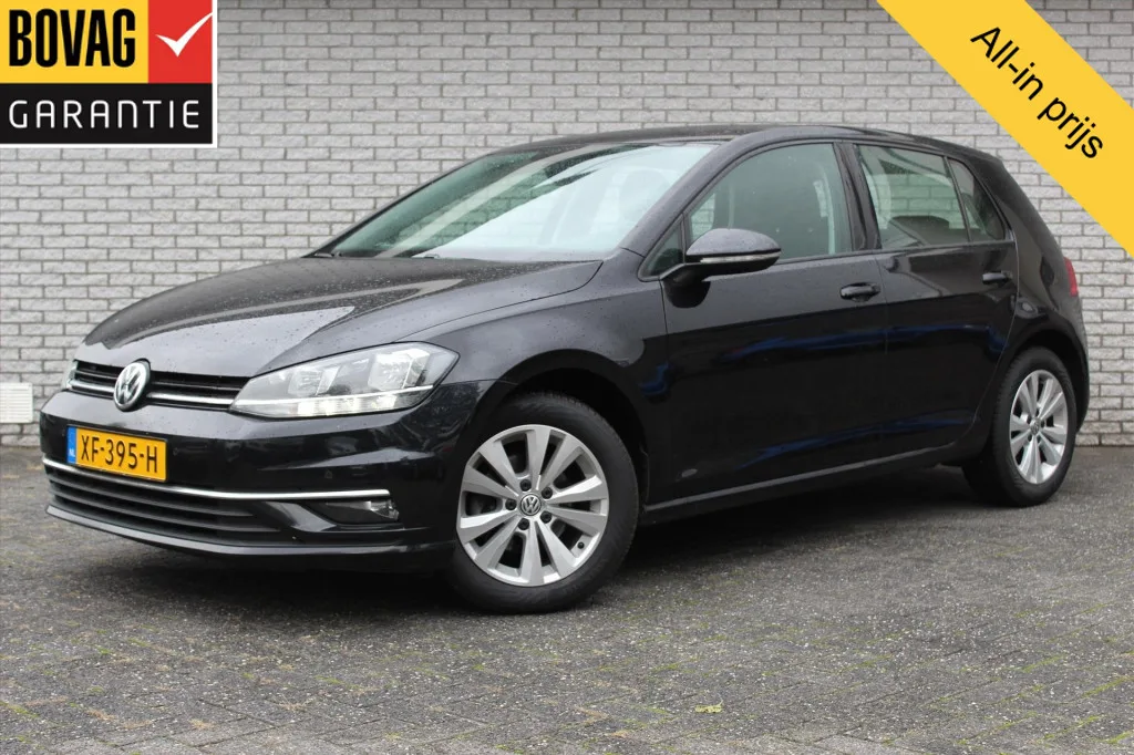 Volkswagen Golf (2019) — foto 1