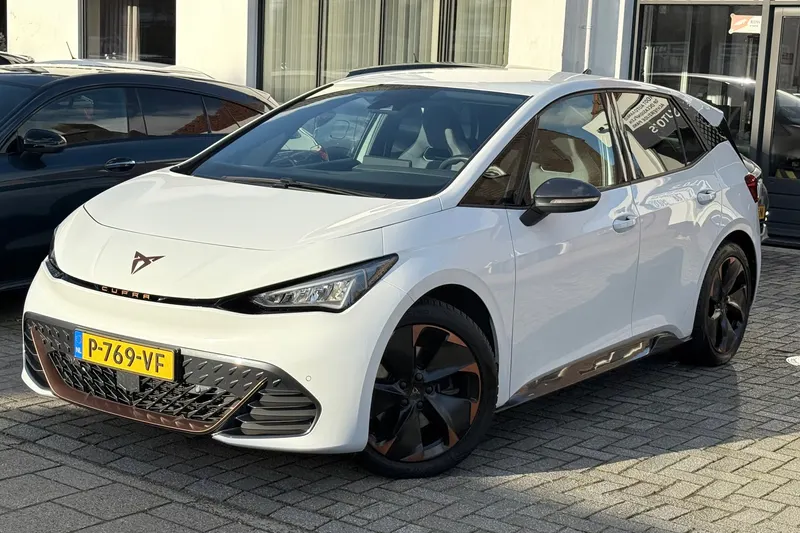 CUPRA Born (2022)