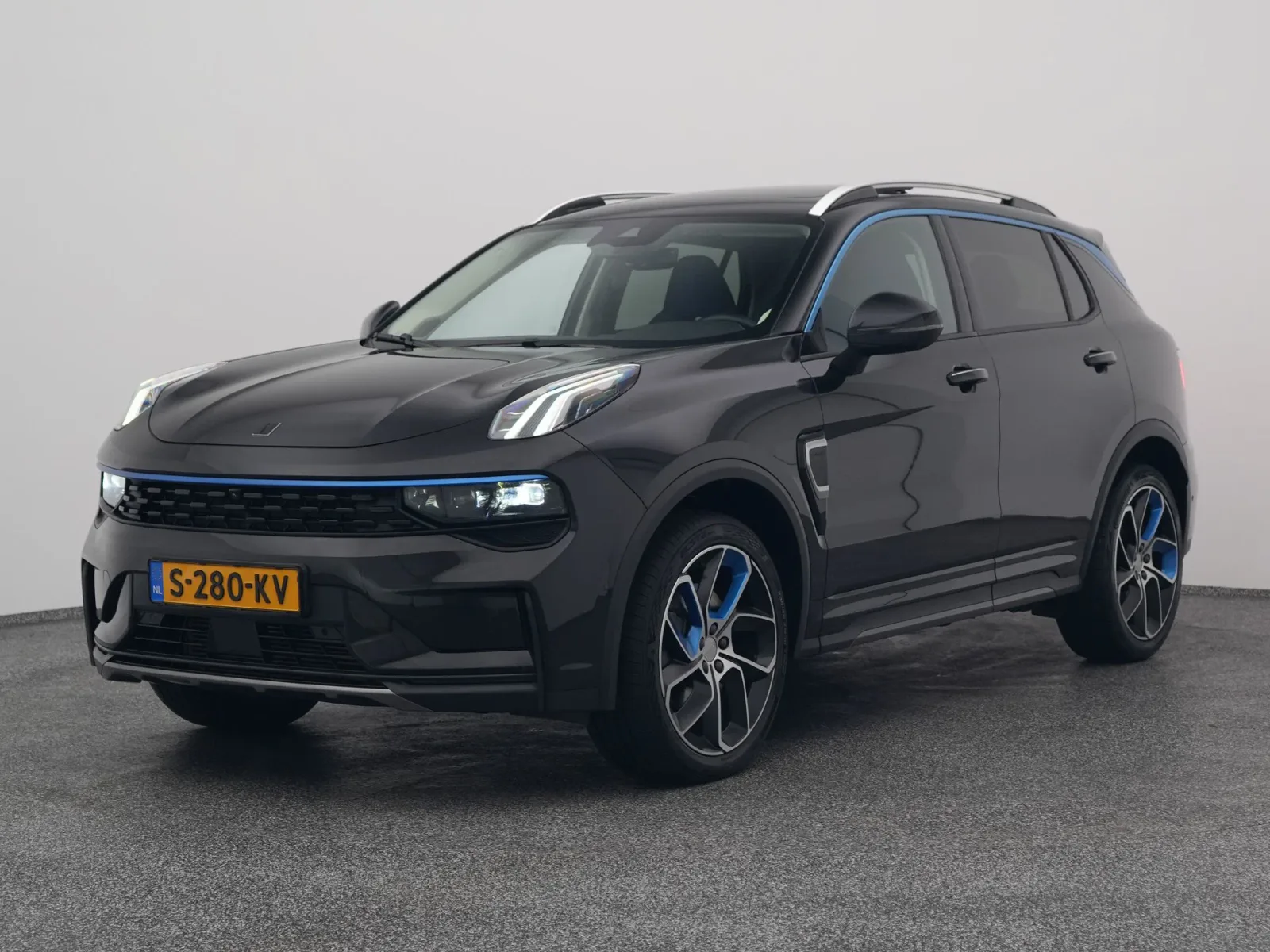 Lynk & Co 01 (2023) — foto 1
