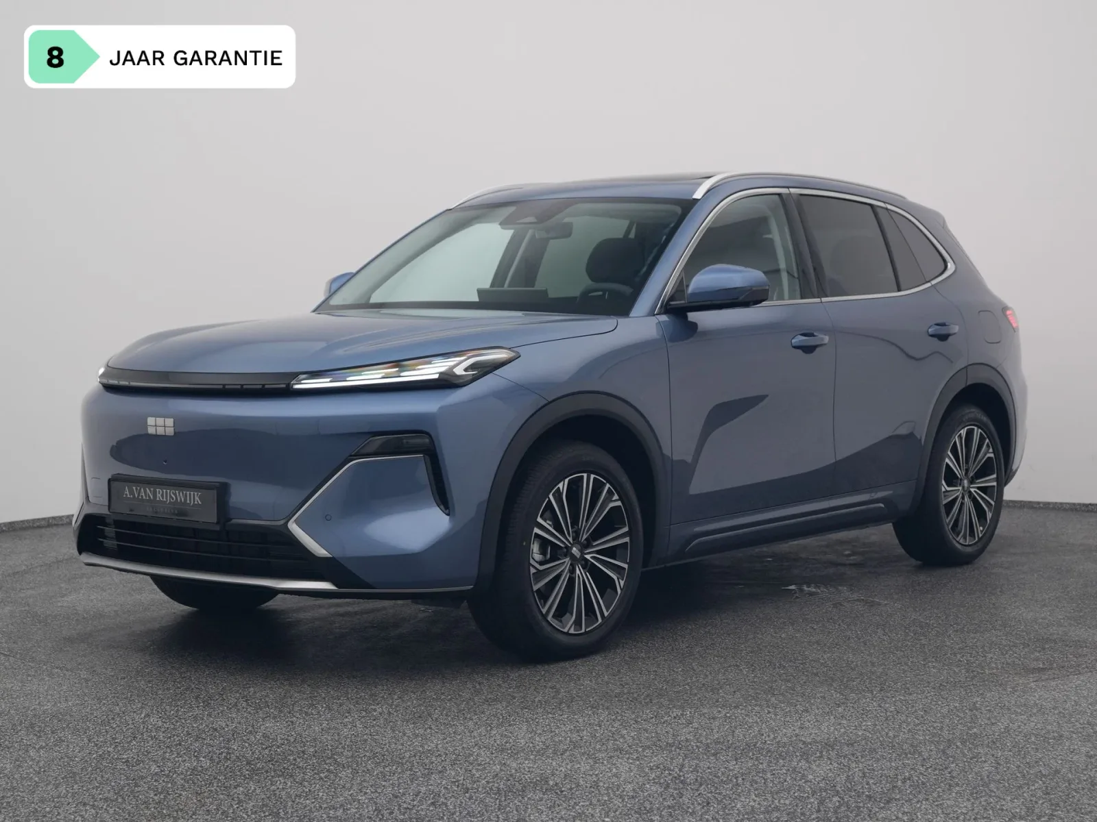 Geely Starray EM-i (2026) — foto 1