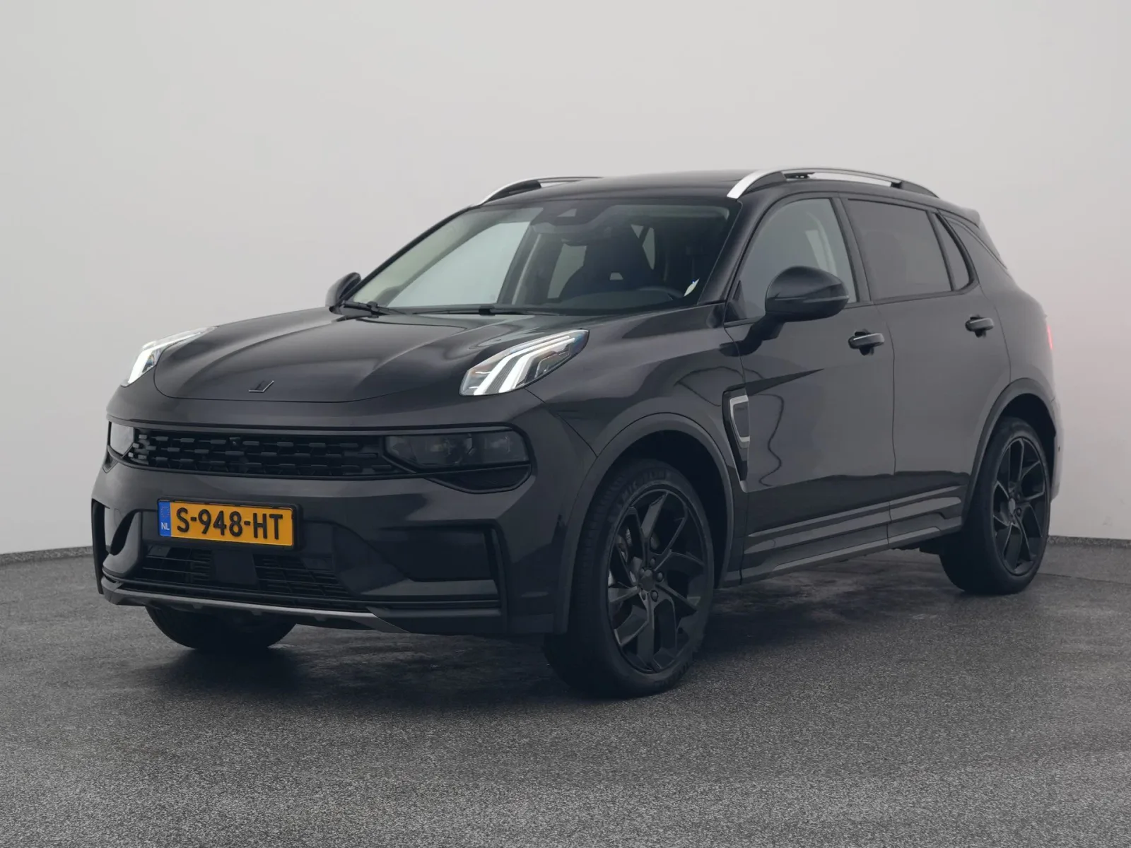 Lynk & Co 01 (2023) — foto 1