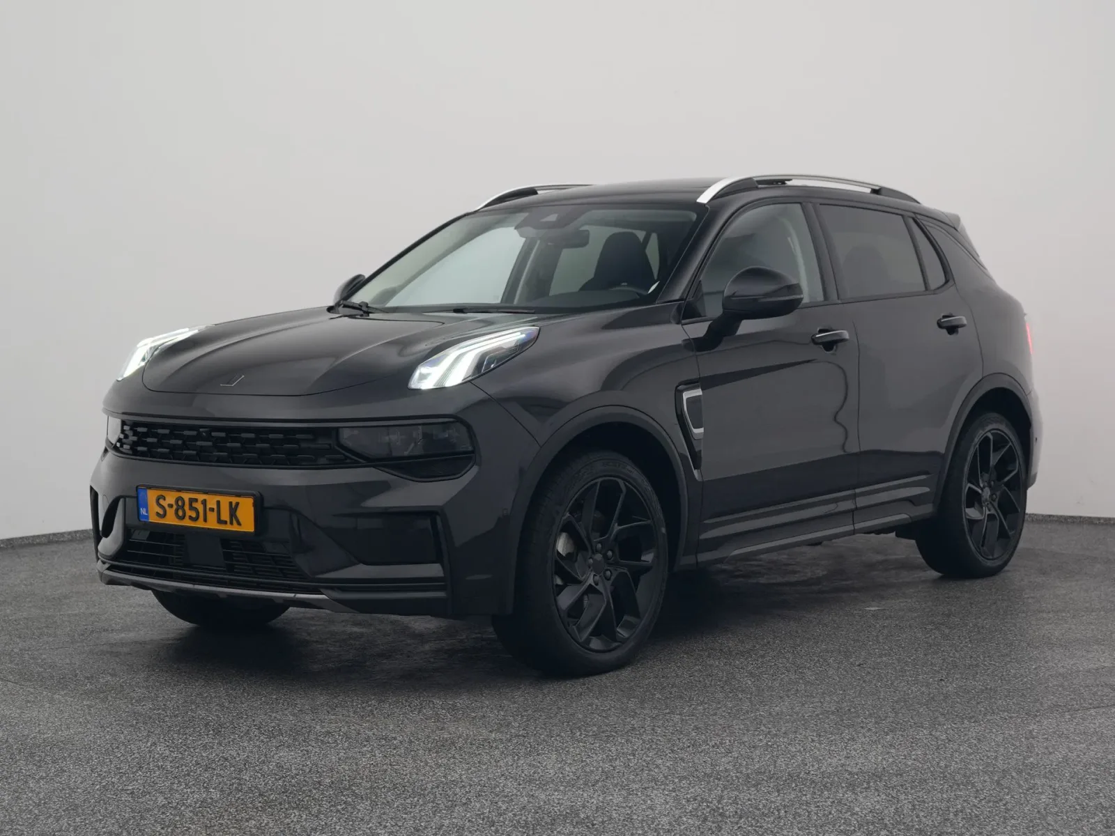 Lynk & Co 01 (2023) — foto 1