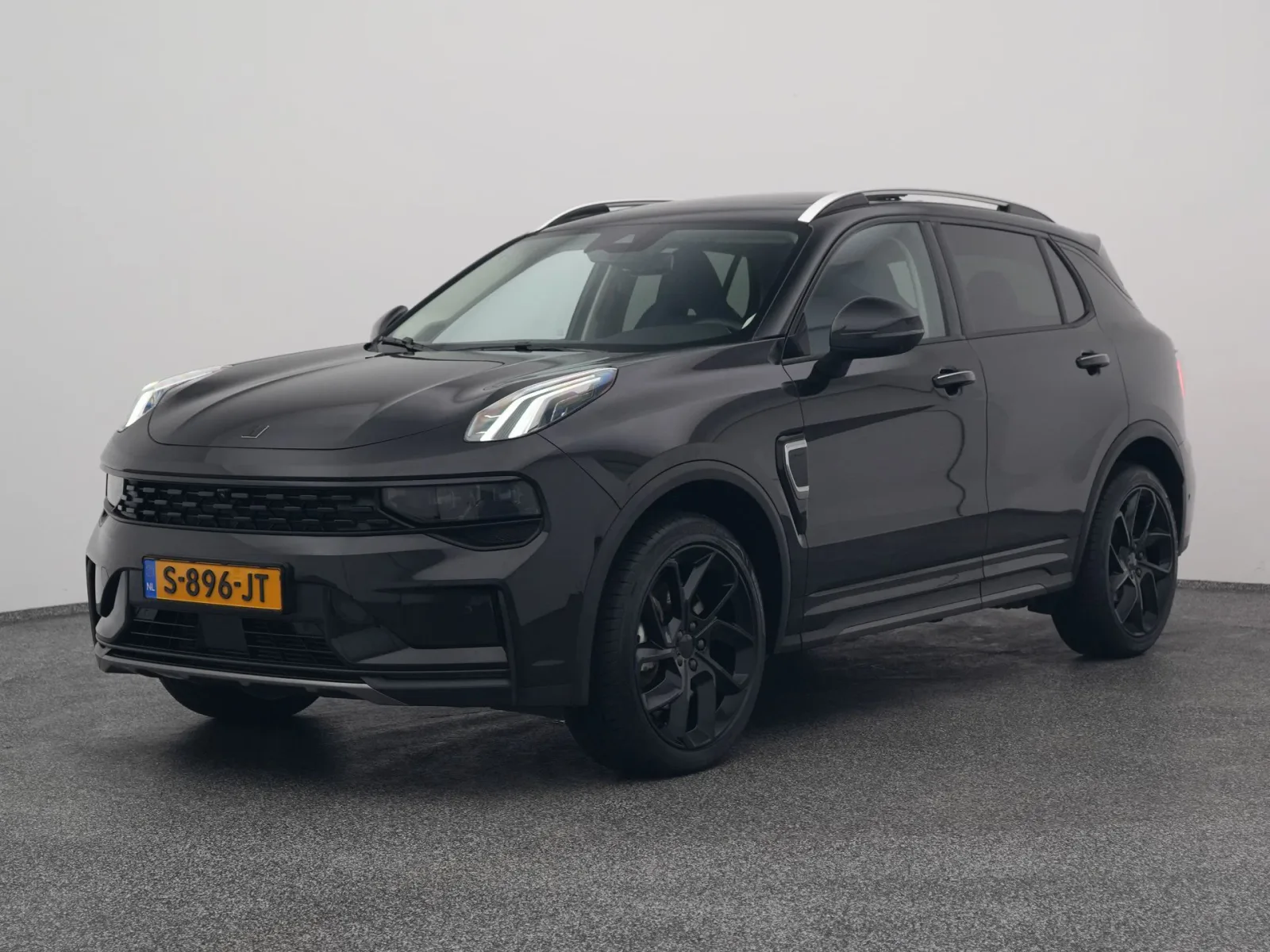 Lynk & Co 01 (2023) — foto 1