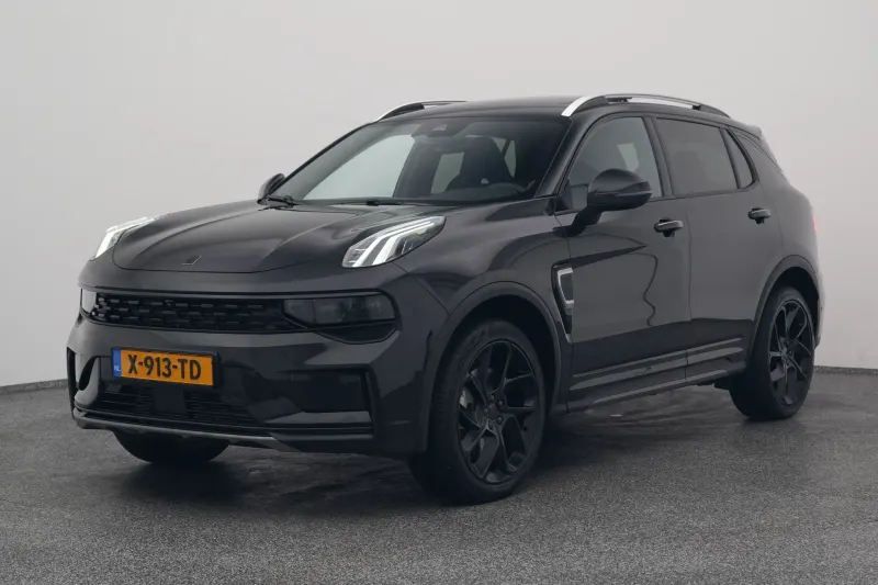 Lynk & Co 01 (2024)