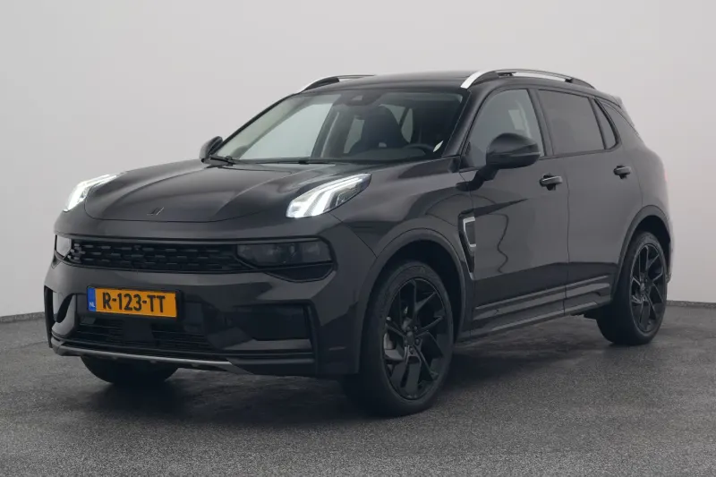 Lynk & Co 01 (2022)