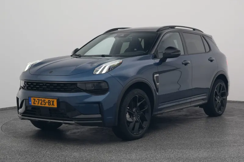 Lynk & Co 01 (2024)