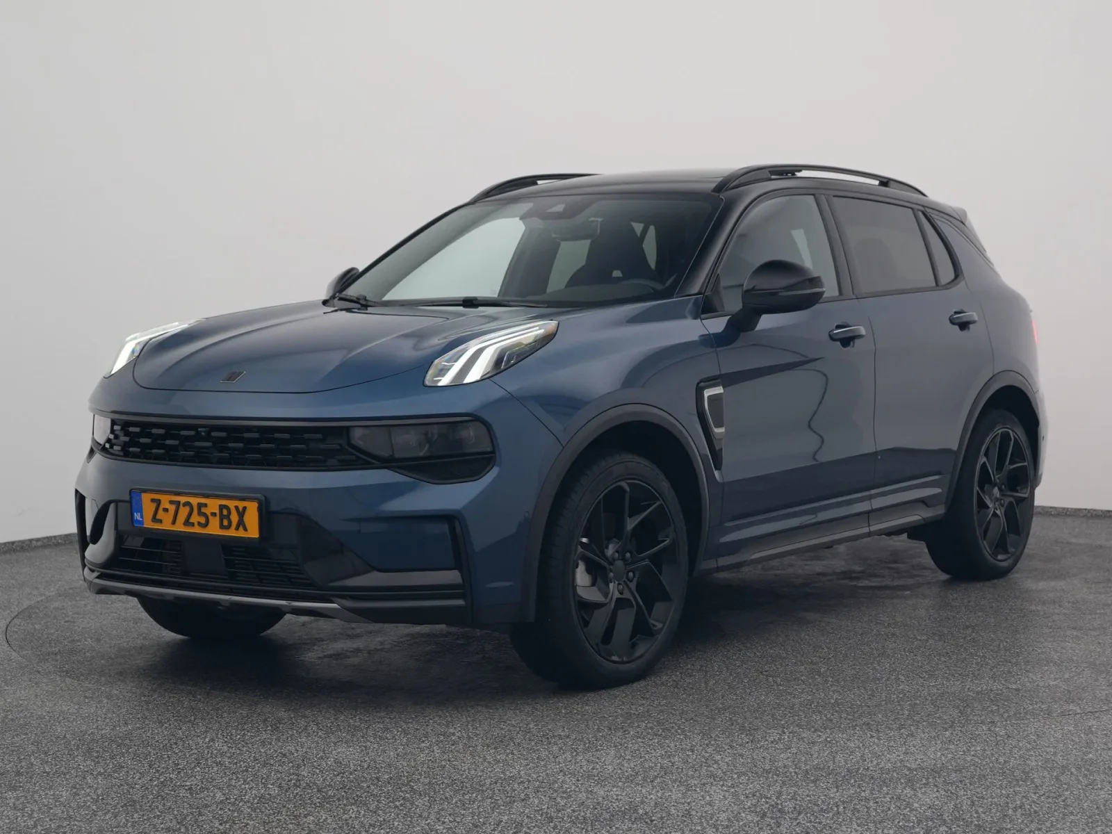 Lynk & Co 01 (2024) — foto 1