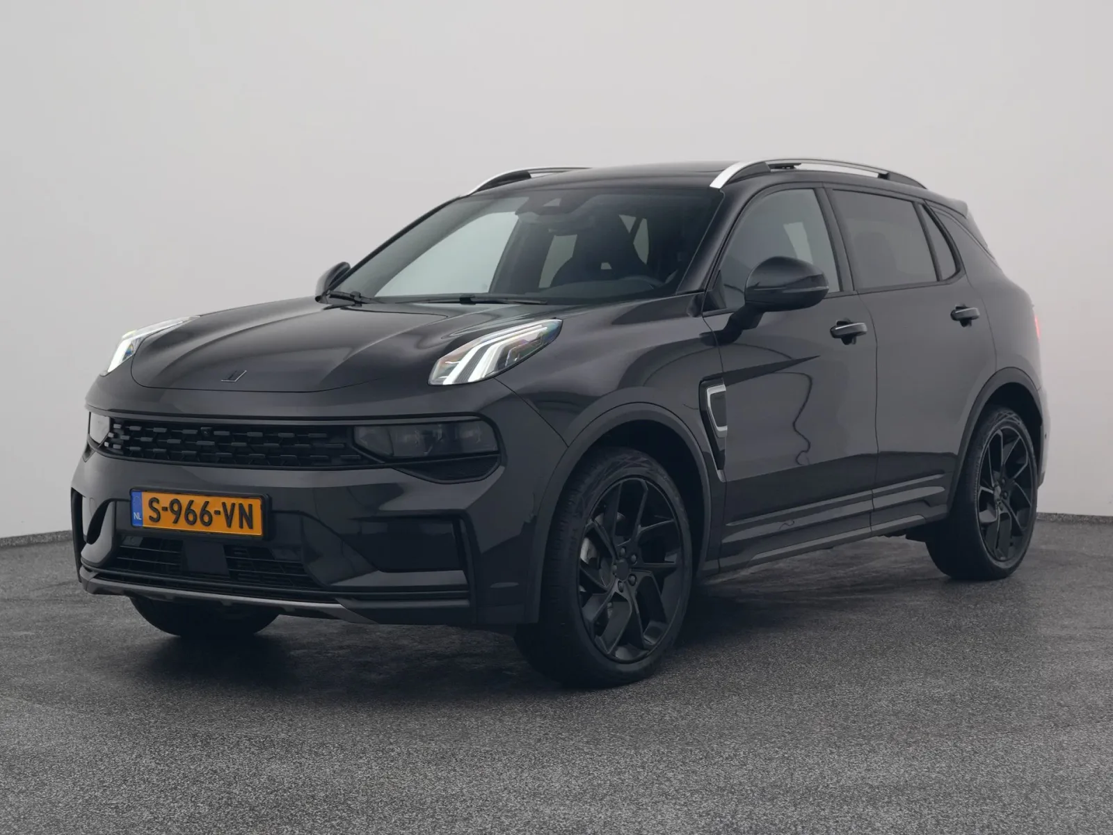 Lynk & Co 01 (2023) — foto 1