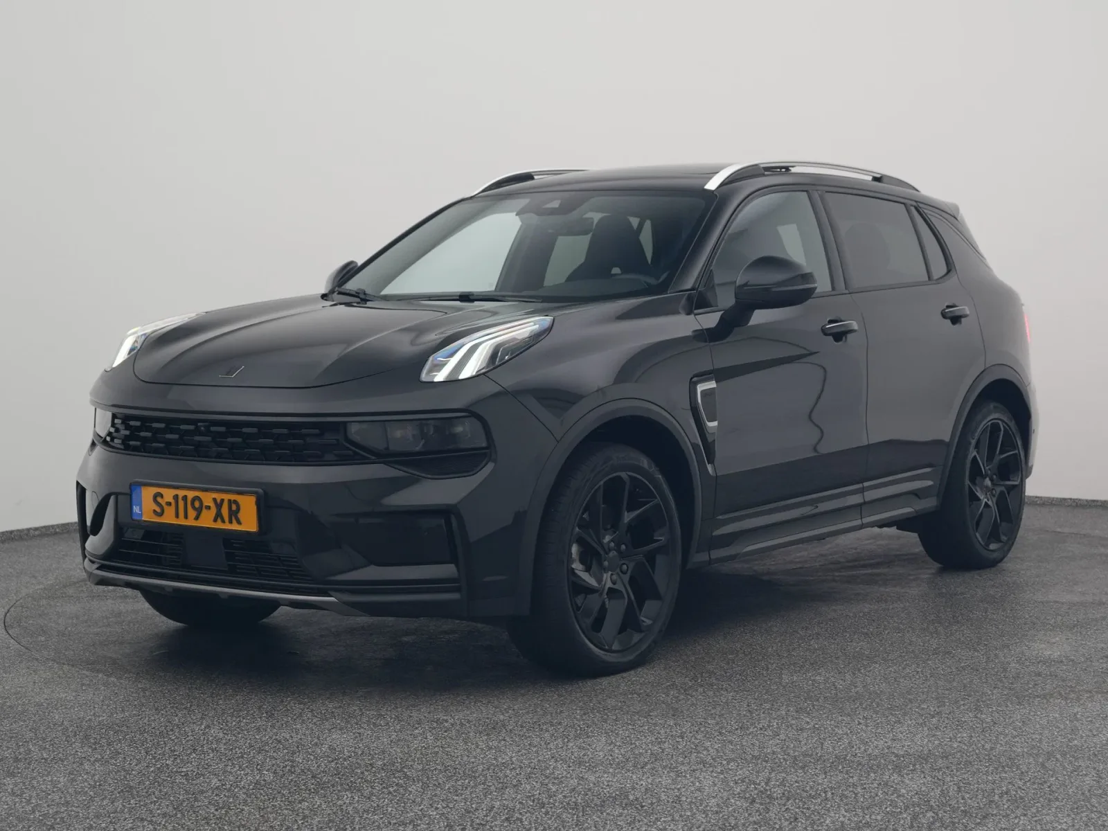 Lynk & Co 01 (2023) — foto 1