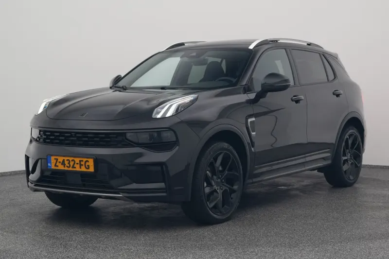 Lynk & Co 01 (2024)