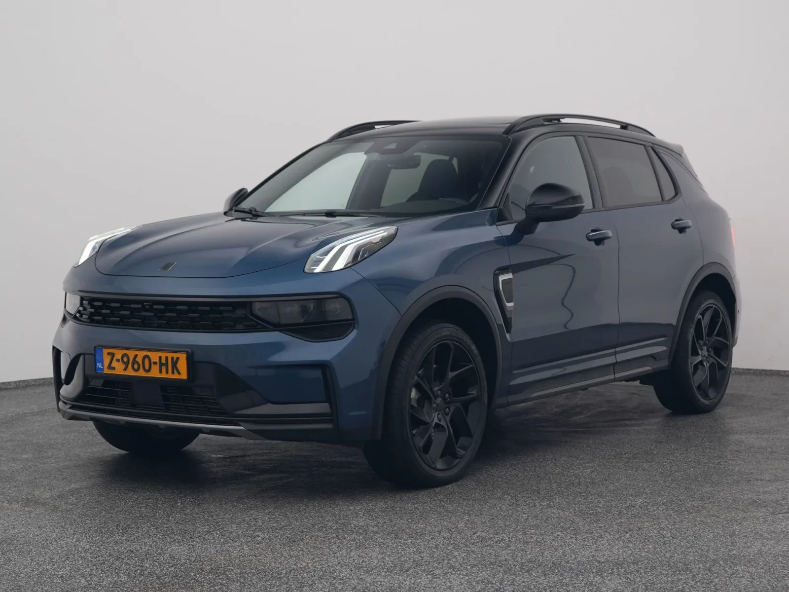Lynk & Co 01 (2024) — foto 1