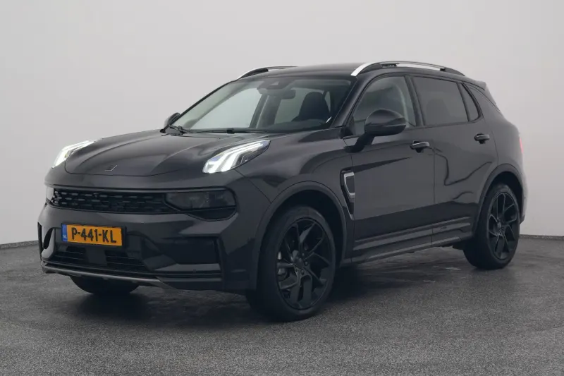 Lynk & Co 01 (2022)