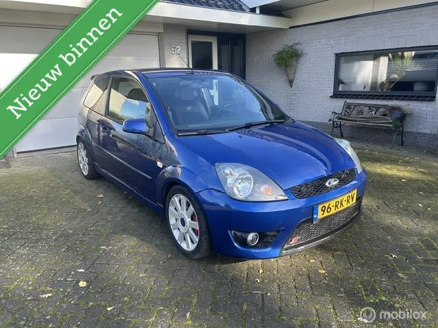 Ford Fiesta (2005) — foto 1