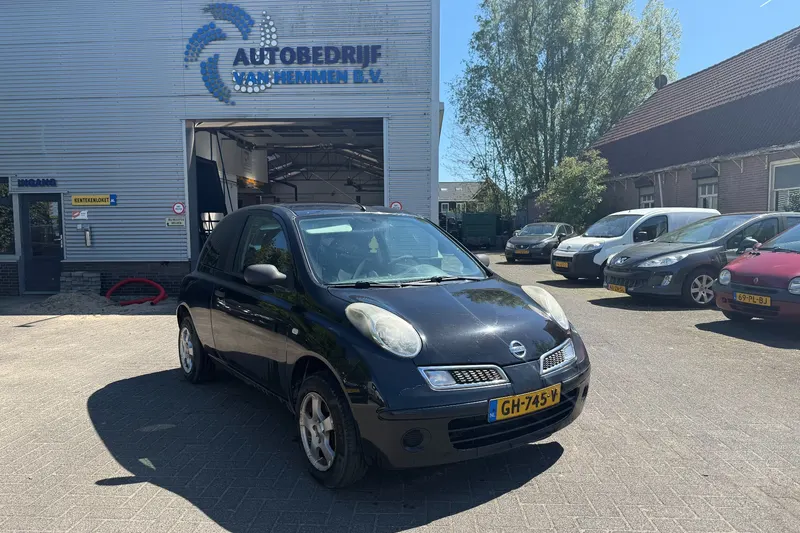 Nissan Micra (2009)