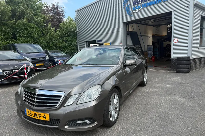 Mercedes-Benz E-Klasse (2009)