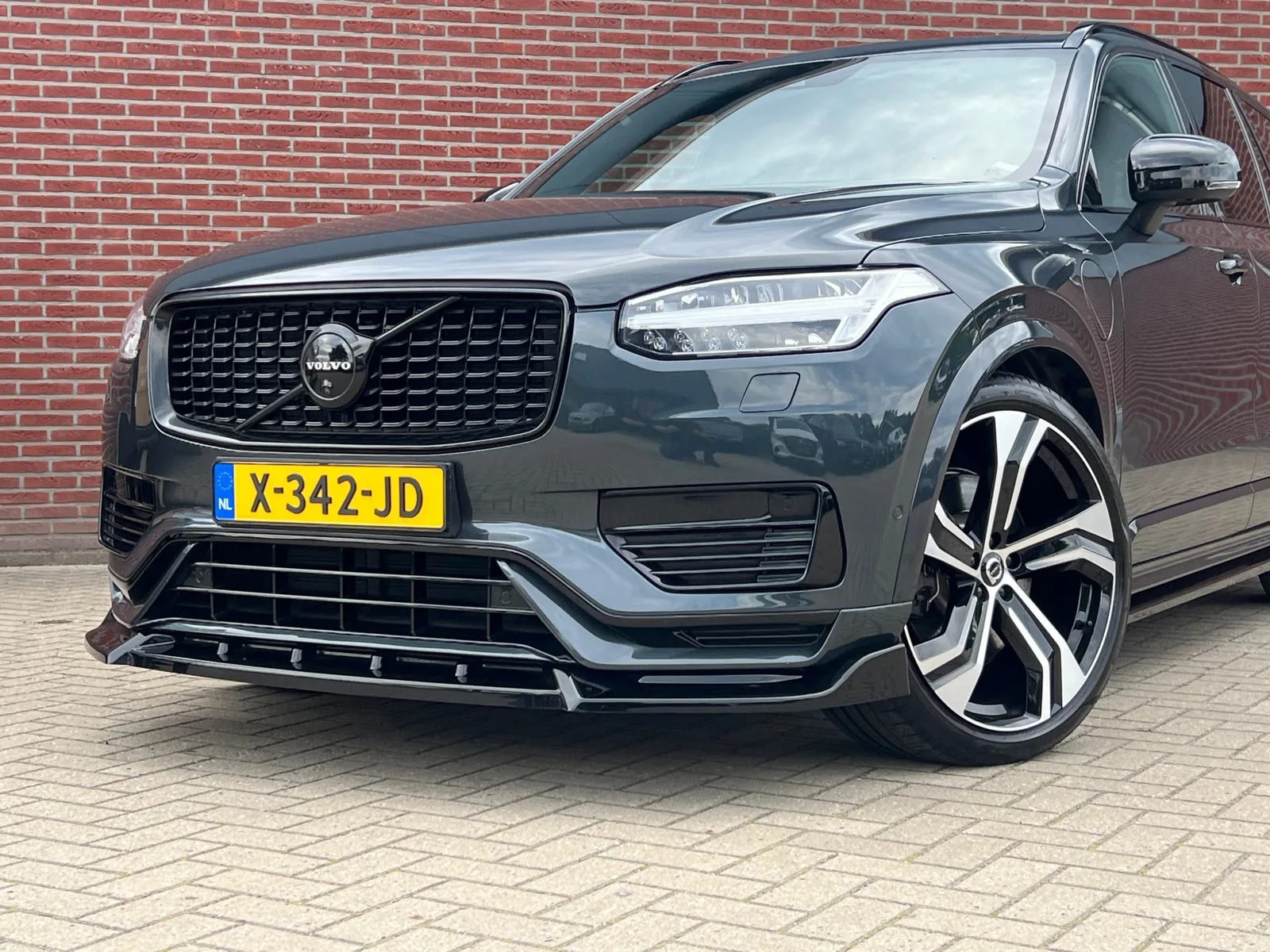 Volvo XC90 (2020) — foto 1