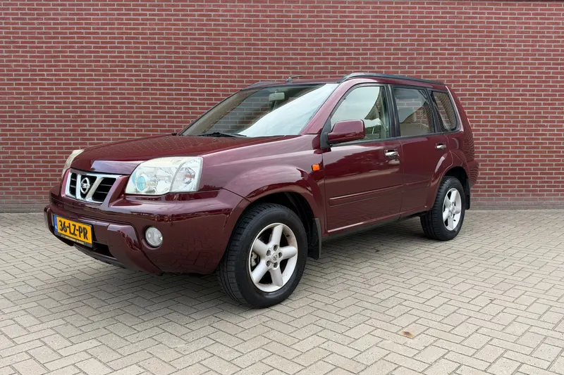 Nissan X-Trail (2003)