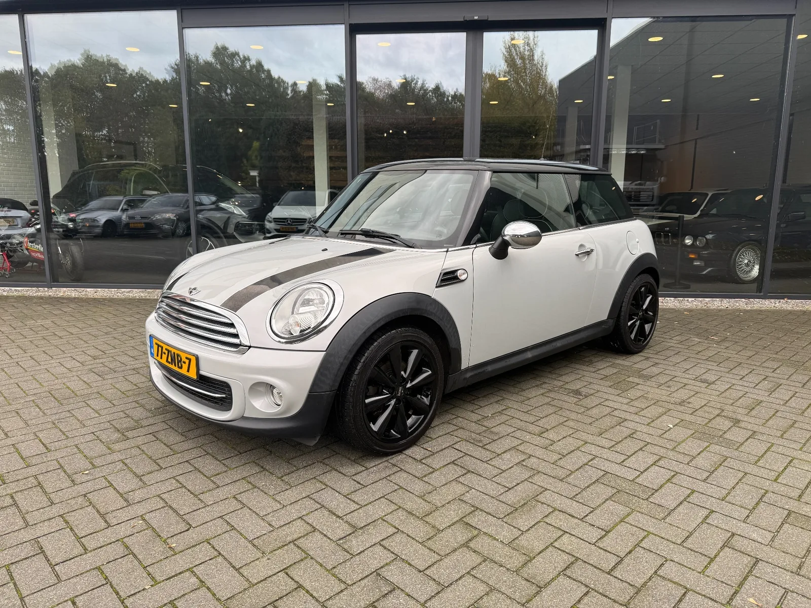 MINI Cooper (2013) — foto 1