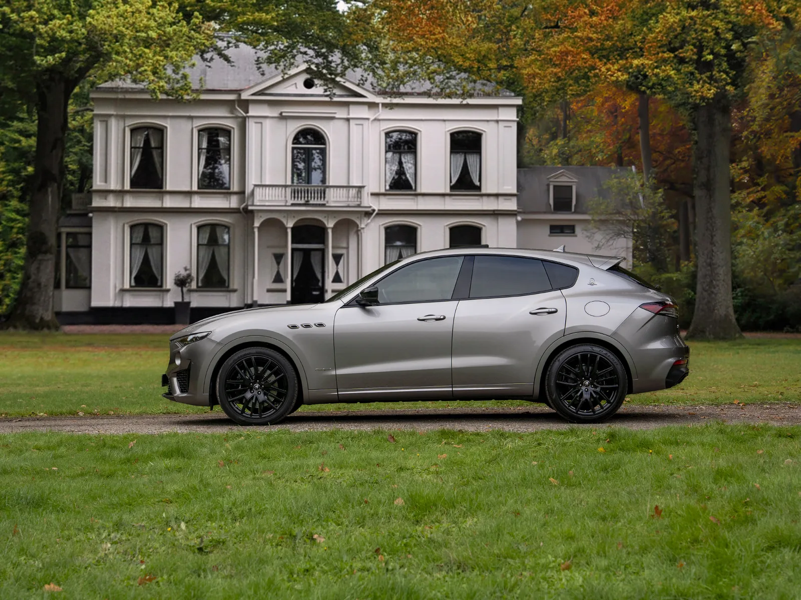 Maserati Levante (2021) — foto 1