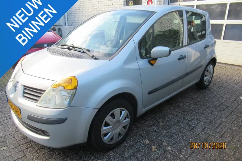 Renault Modus (2006)