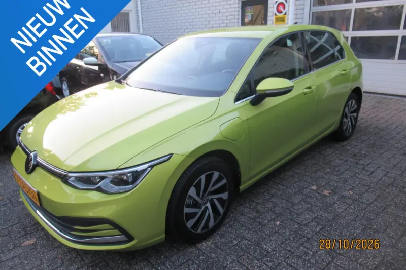Volkswagen Golf (2021)