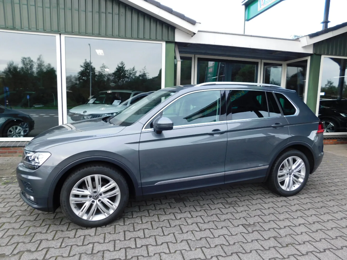 Volkswagen Tiguan (2019) — foto 1