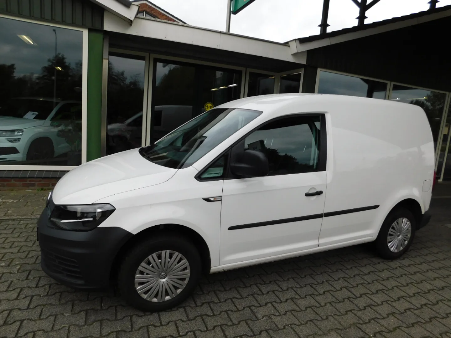 Volkswagen Caddy (2019) — foto 1