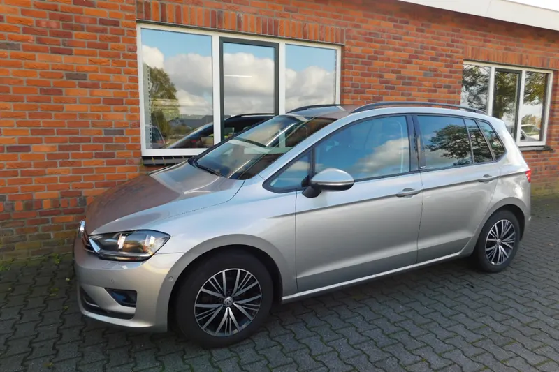 Volkswagen Golf (2016)