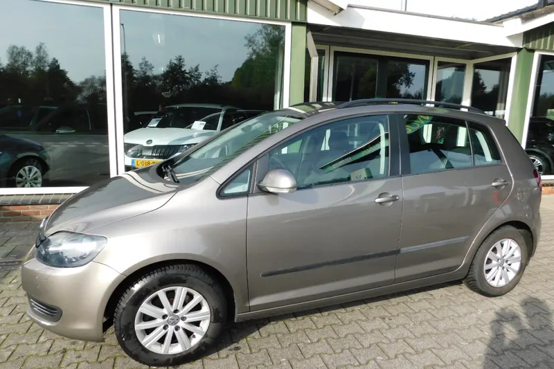 Volkswagen Golf (2013)