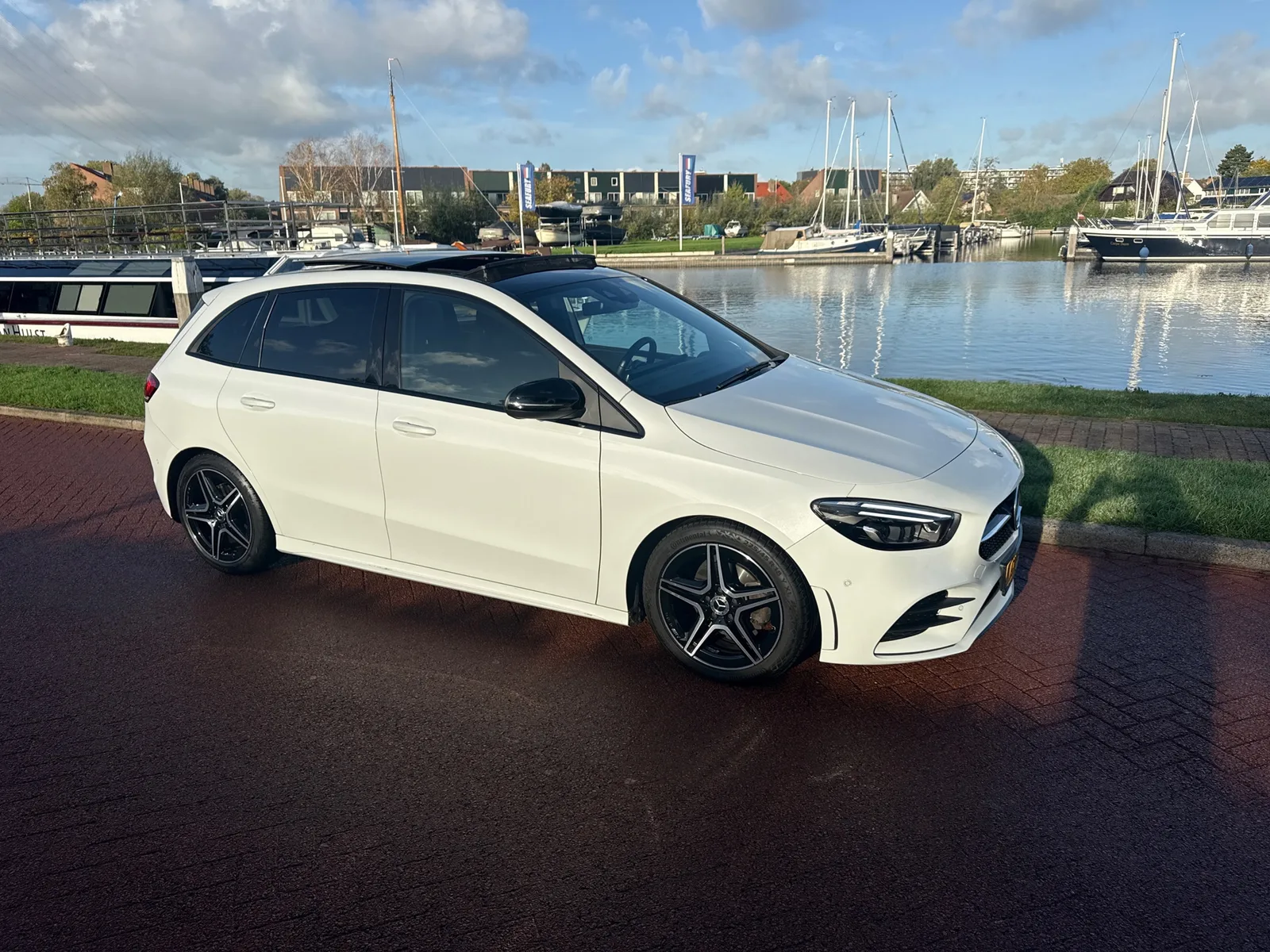 Mercedes-Benz B-Klasse (2022) — foto 1