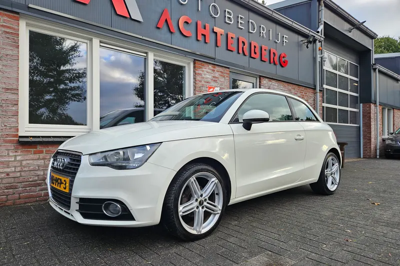 Audi A1 (2011)