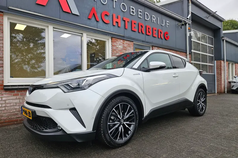 Toyota C-HR (2018)