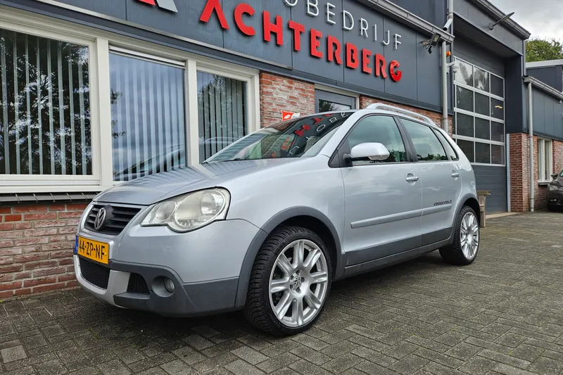Volkswagen Polo (2008)