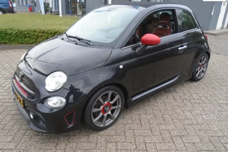 Fiat 500C (2011)