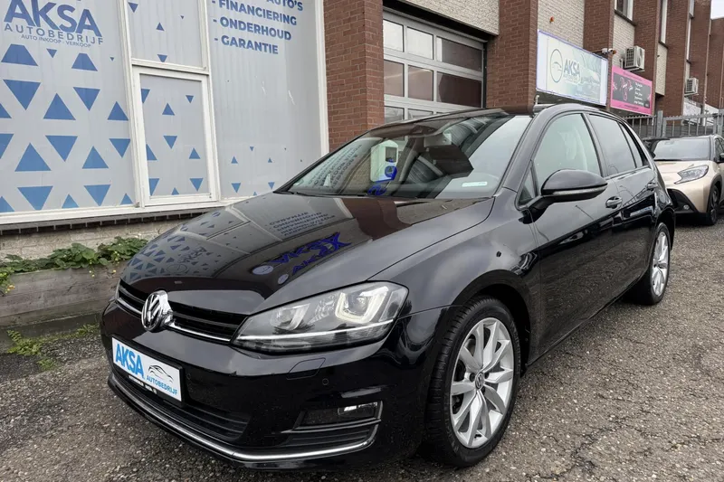 Volkswagen Golf (2012)