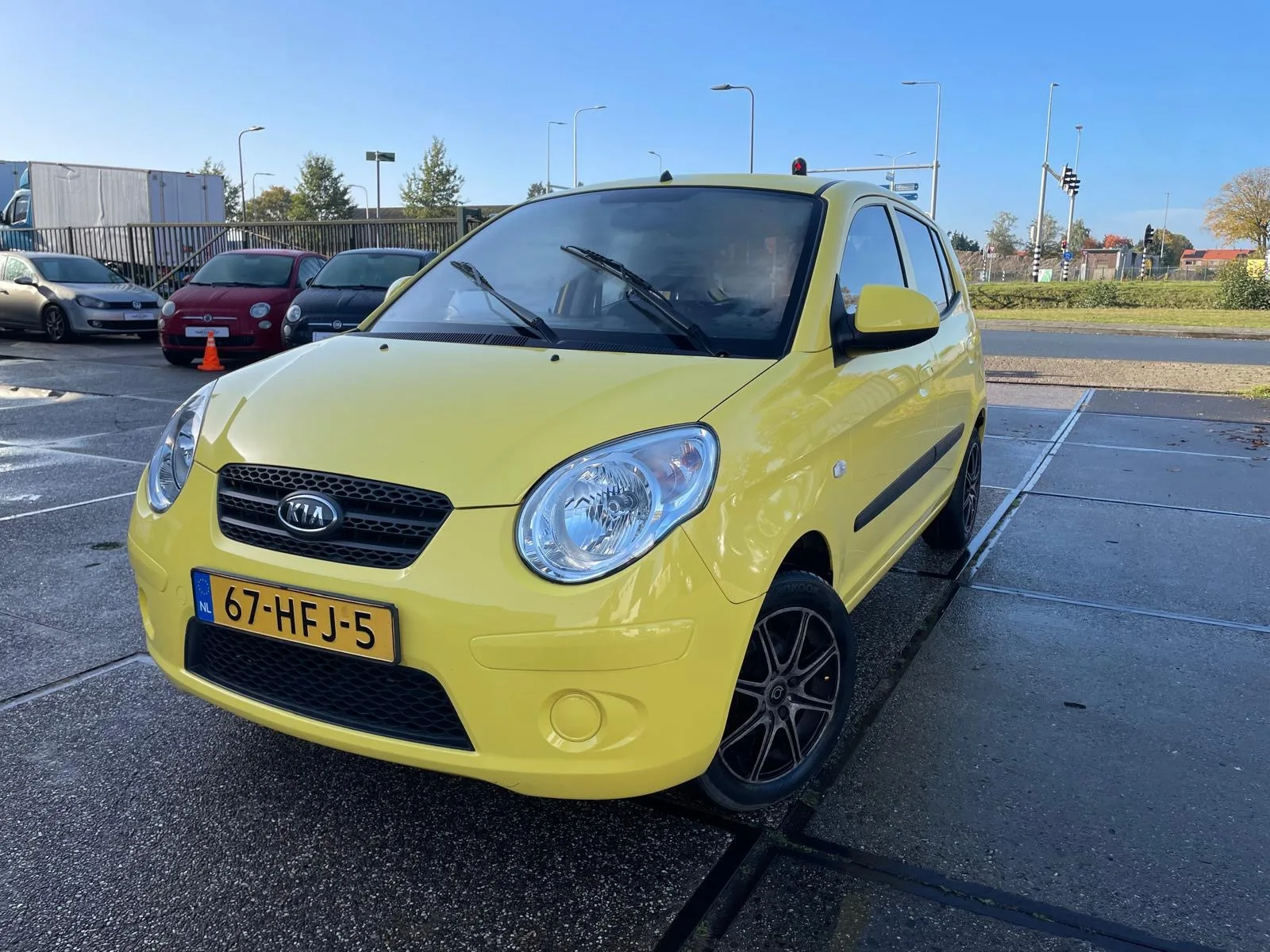 Kia Picanto (2008) — foto 1