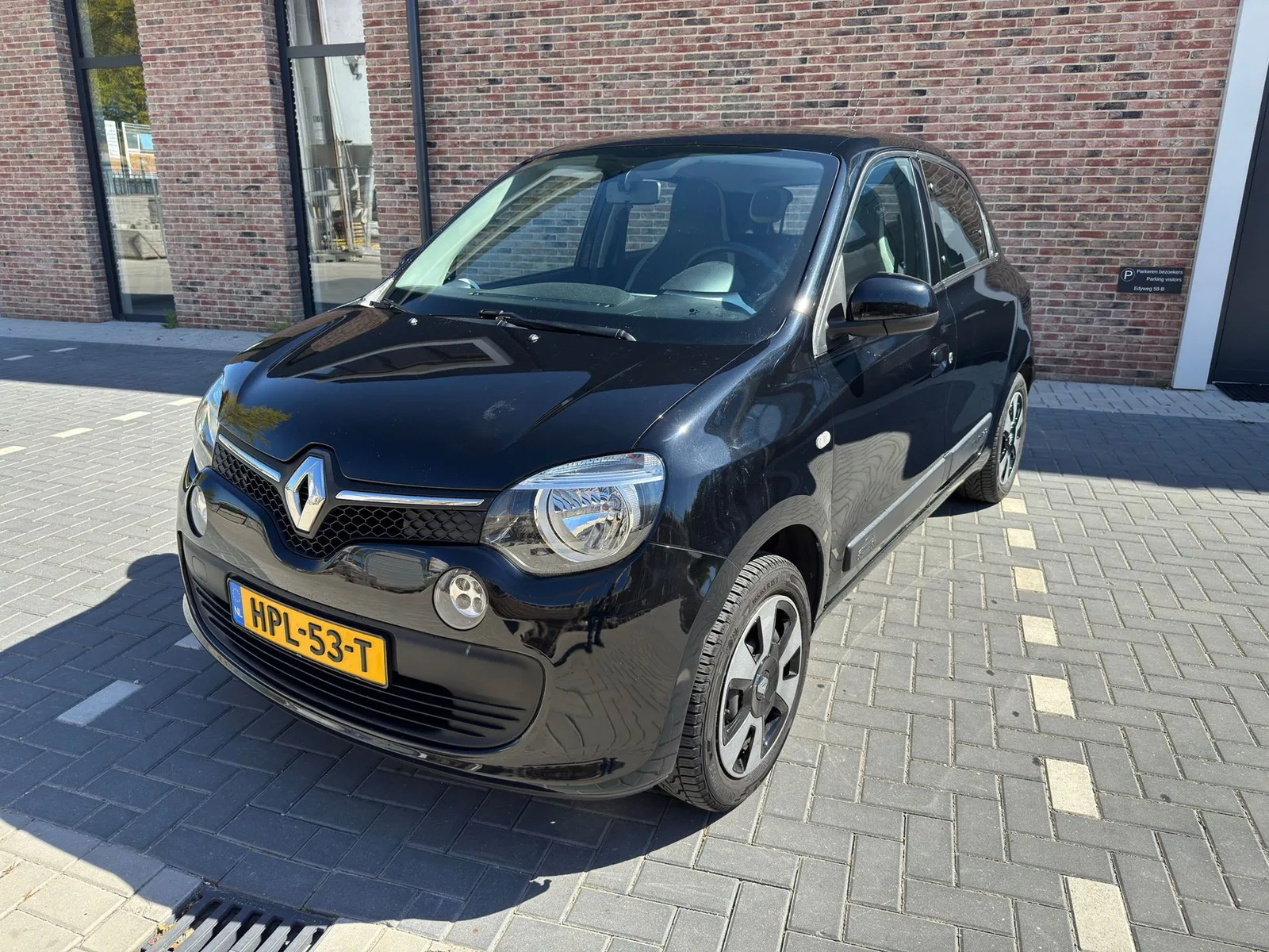 Renault Twingo (2014) — foto 1