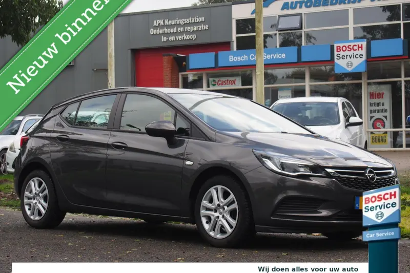 Opel Astra (2015)