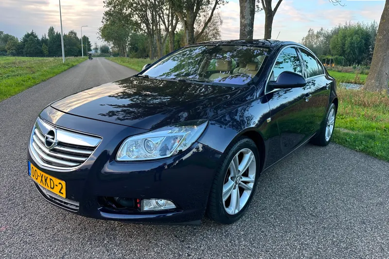 Opel Insignia (2012)