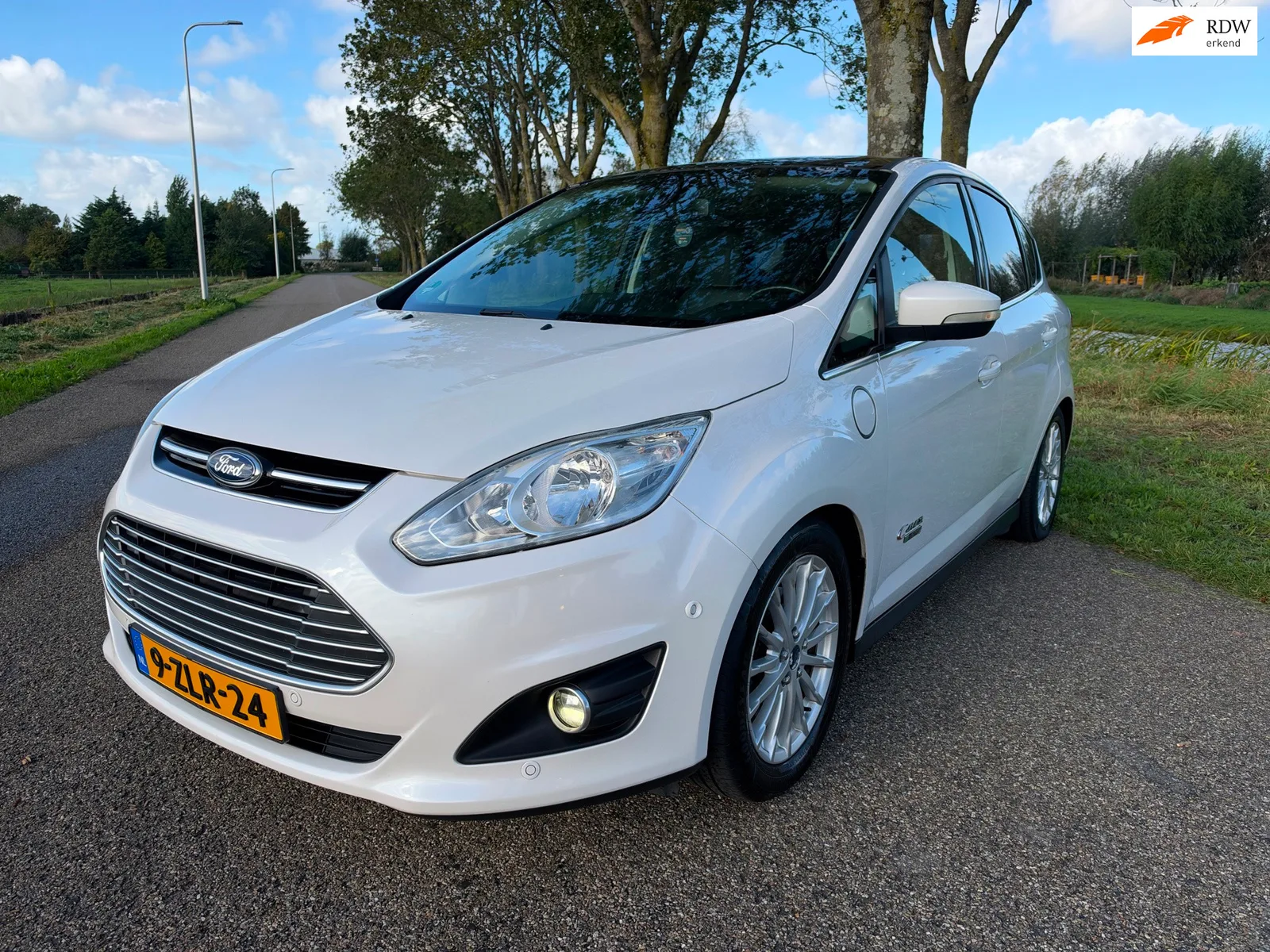 Ford C-Max (2015) — foto 1